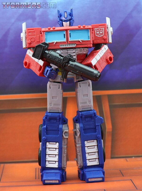 kingdom optimus prime upgrade kit